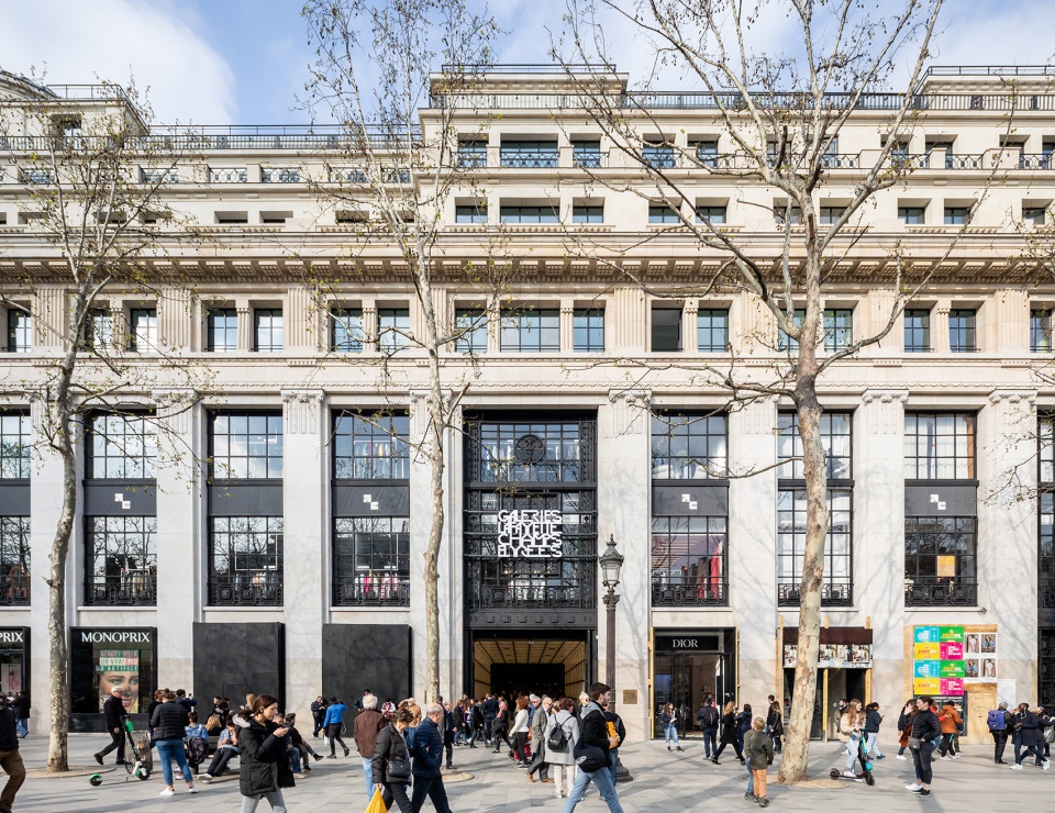 Galeries Lafayette Flagship on Champs Élysées by BIG