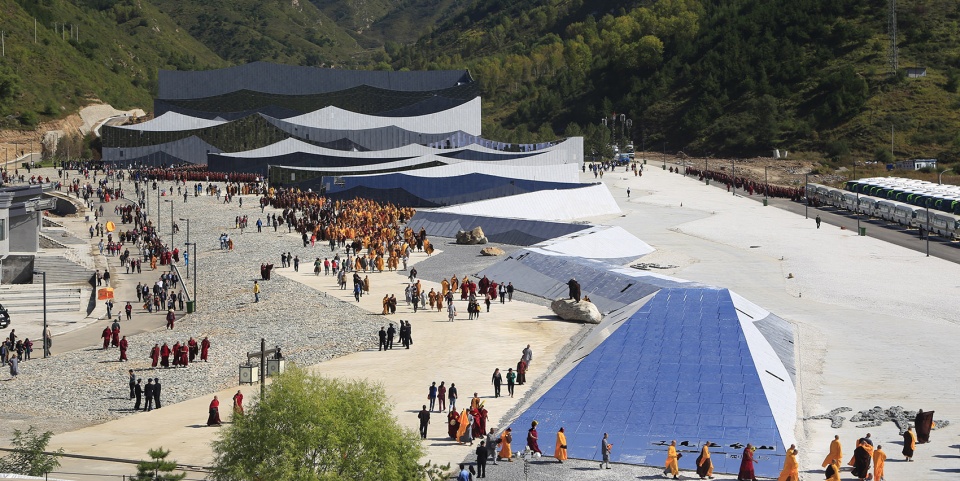 encore mount wutai theater china by biad zxd architects