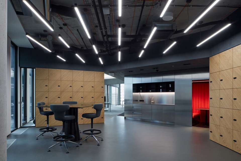 eoh it hub by studio perspektiv s r o