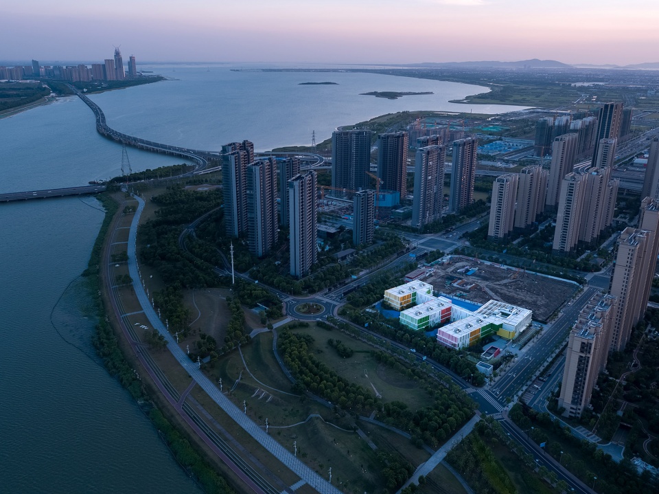 suzhou taihu new town wujun district kindergarten china by tus design group co ltd