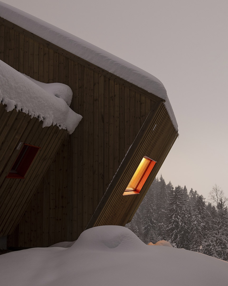 fuglemyrhytta panoramic self service cabin by snohetta