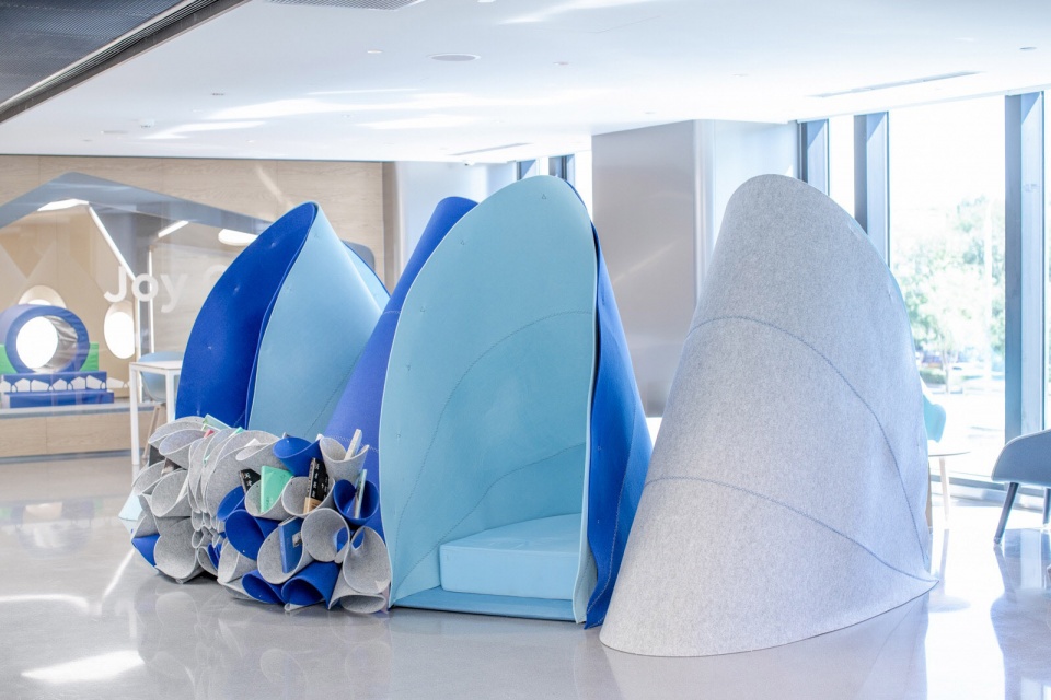 nio x kindle 24hr library china by odd