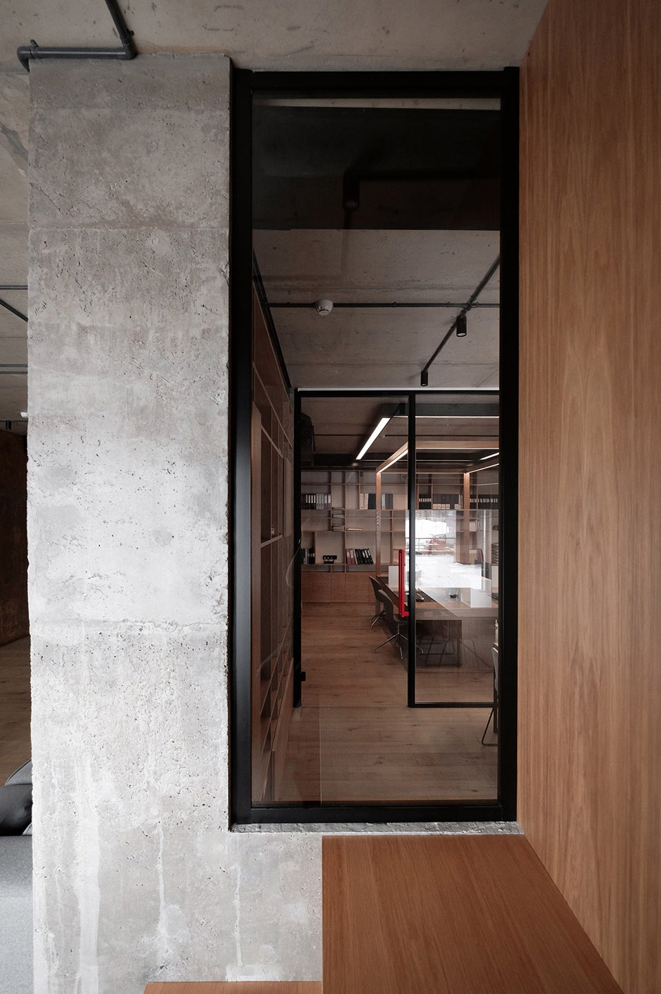 trevisan office by architecture bureau da