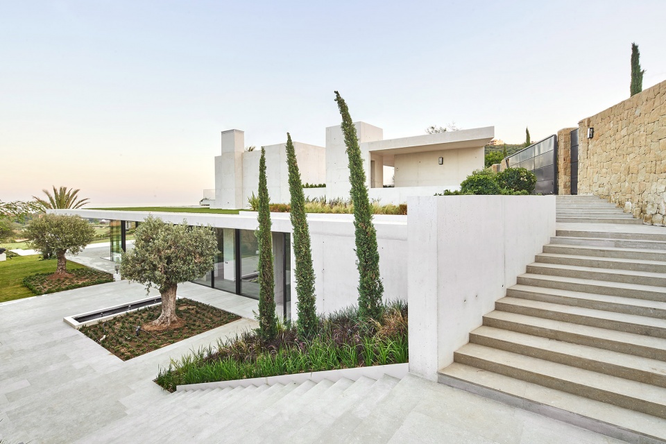 villa with two patios by abalossentkiewicz as