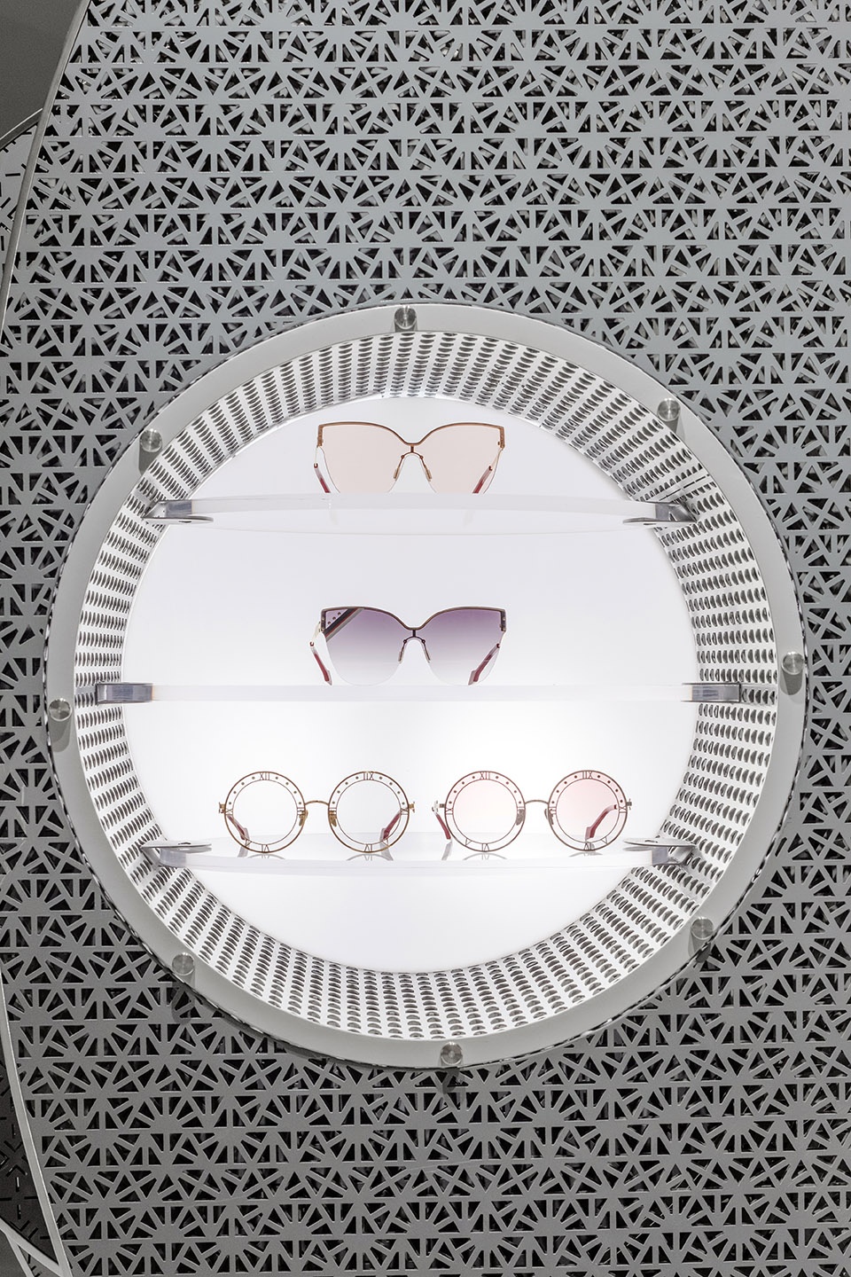 whatever eyewear in shanghai china by roomoo