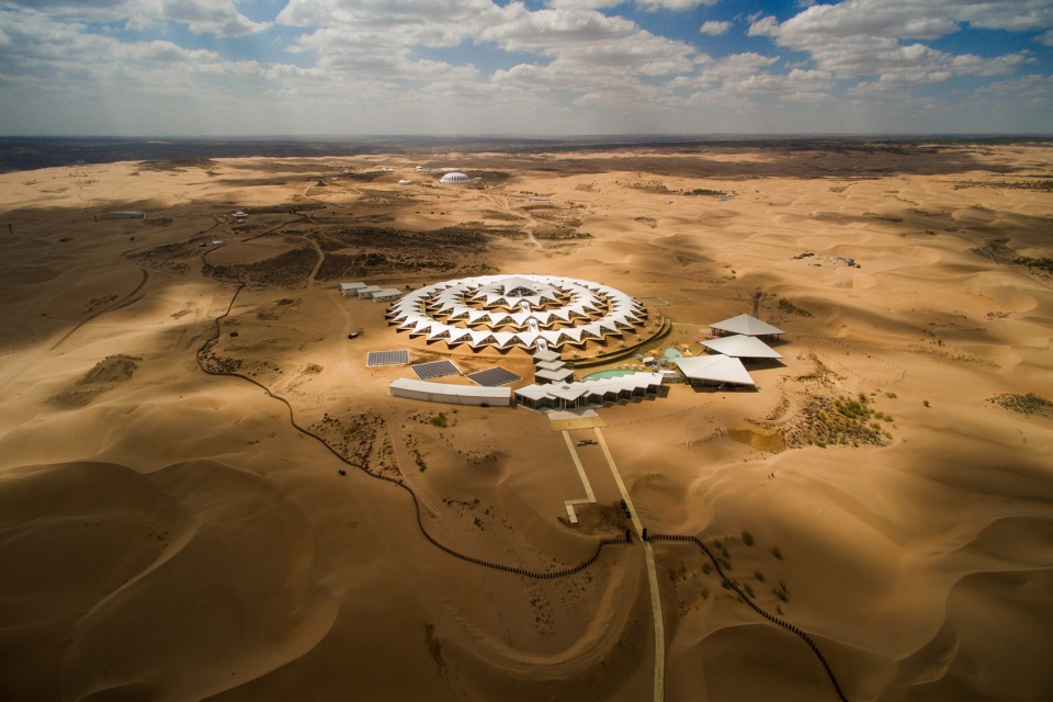 xiangshawan desert lotus hotel china by plat asia