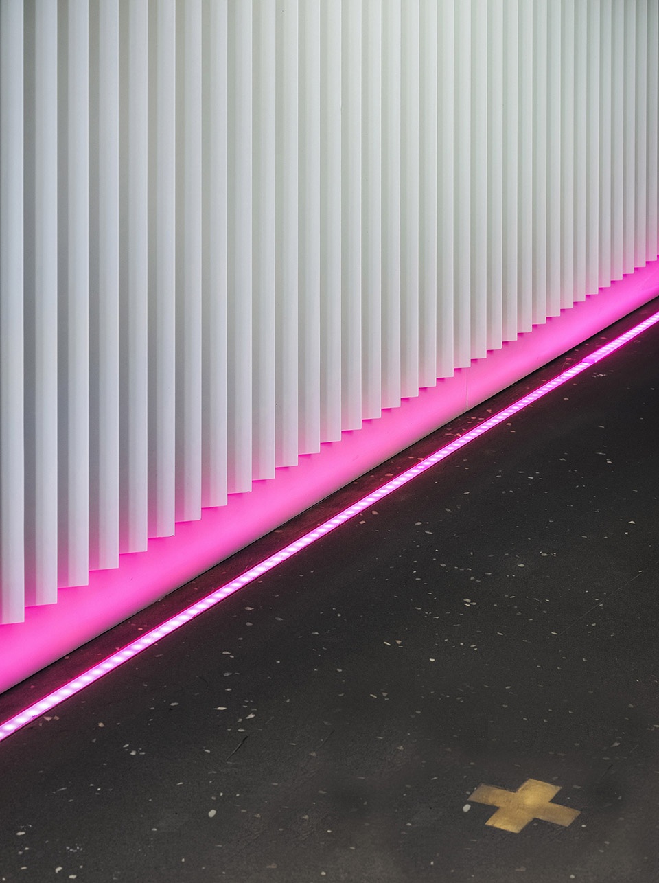 glamy beauty spot by architecture bureau da