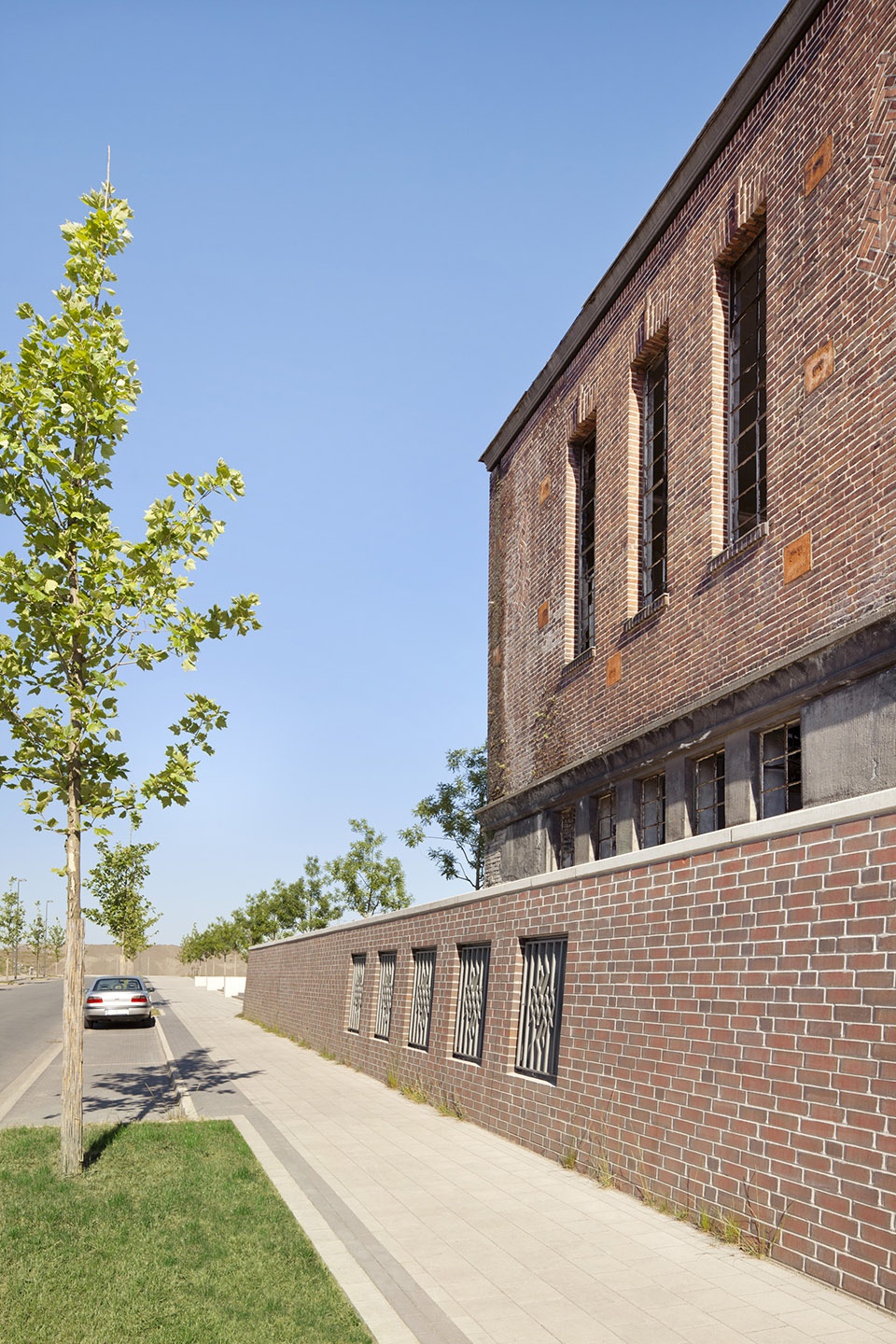 new spaces at schalker verein by planergruppe gmbh oberhausen