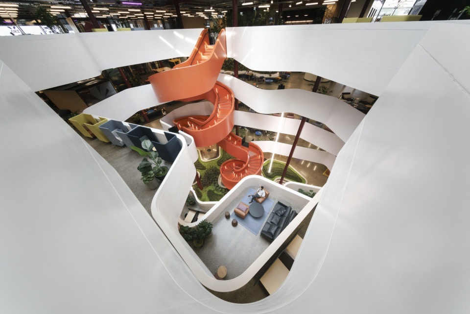 bhive smales farm by bvn and jasmax architects 960x641