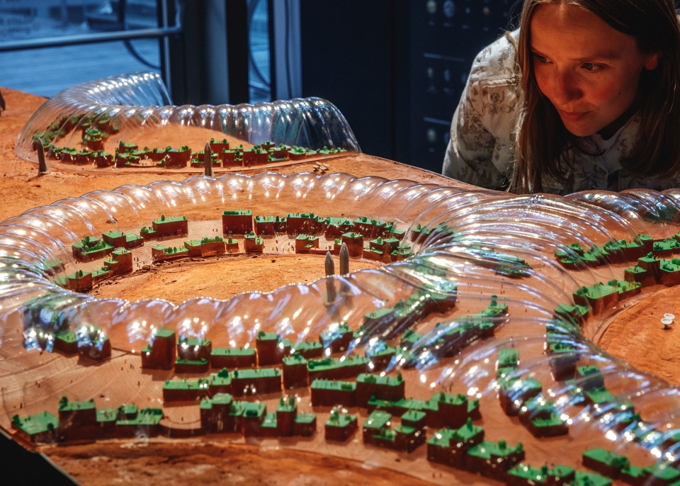 formgiving an architectural future history from big bang to singularity by big