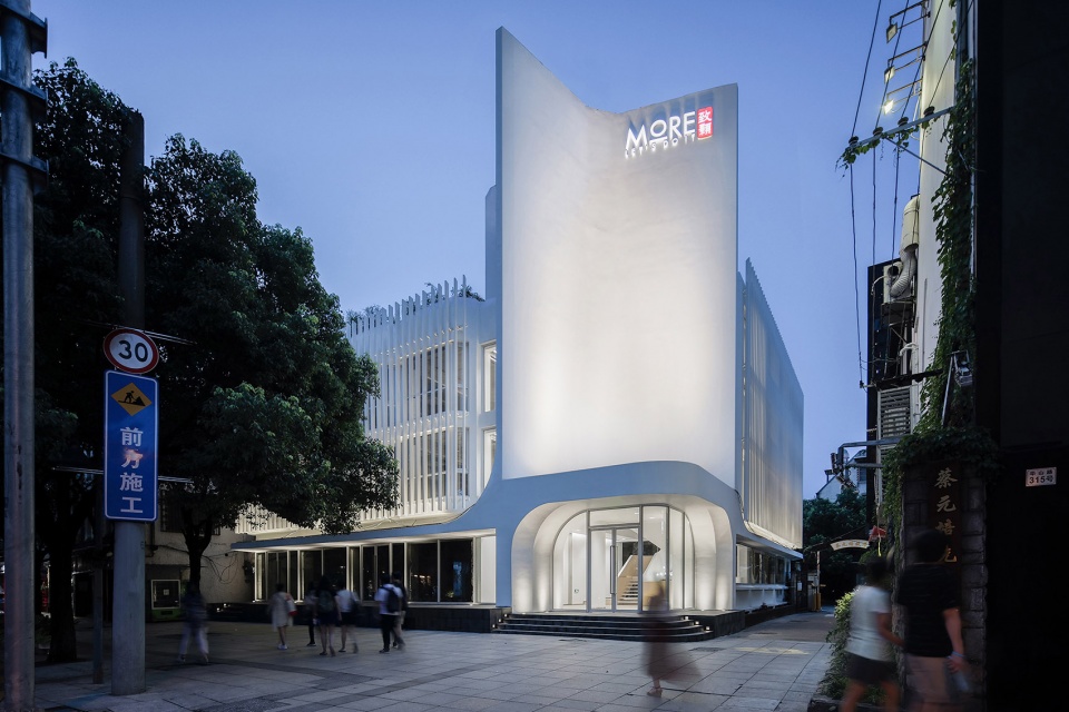 soften the presence renovation of jingan business building china by archunits