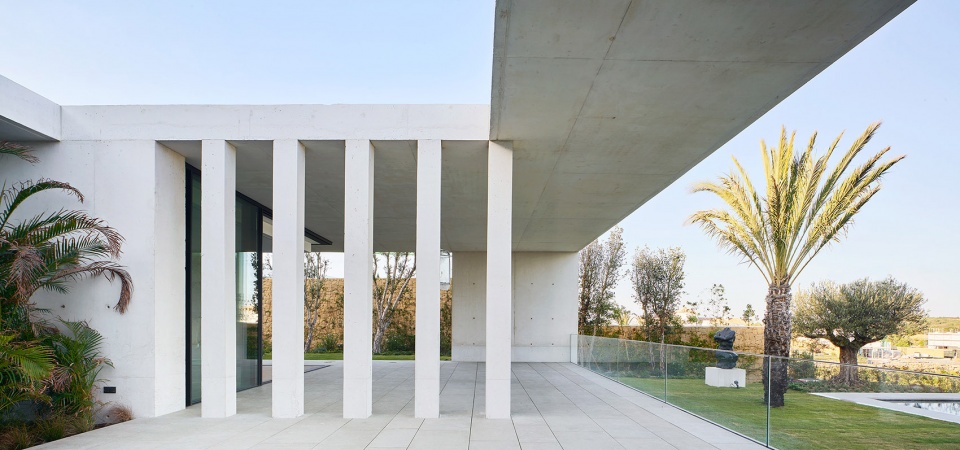 villa with two patios by abalossentkiewicz as