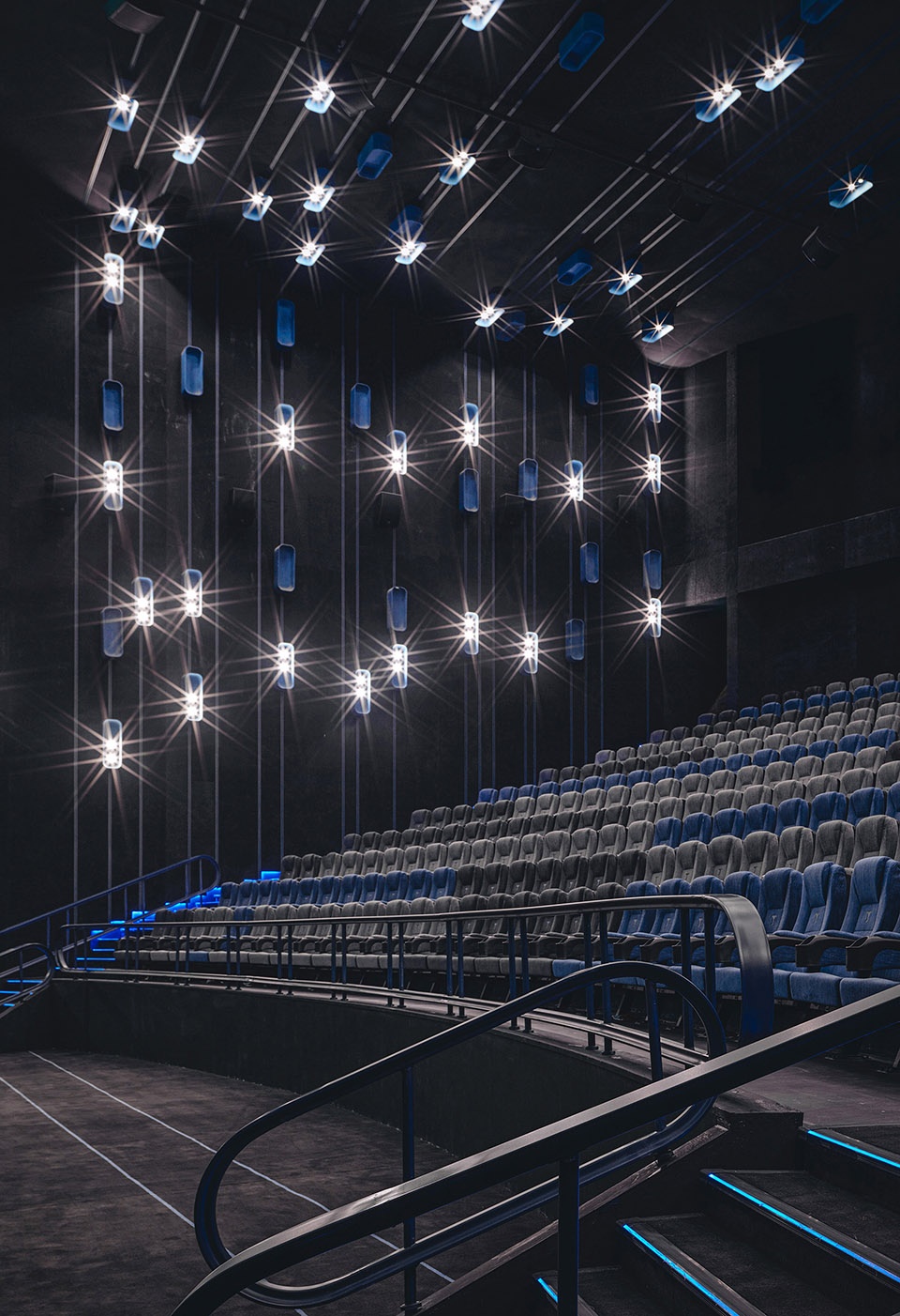 jinyi cinema in liuzhou china by one plus partnership