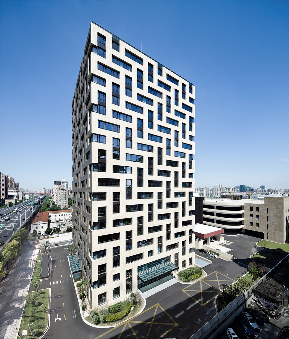 renovation of bus parking lot on yixian road china by tjad