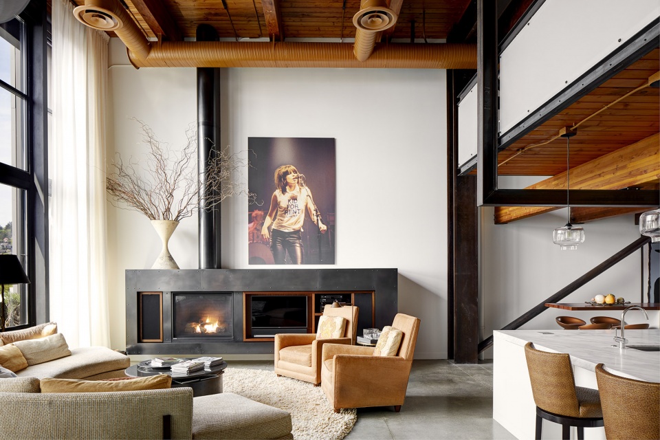 counterbalance loft by eggleston farkas architects