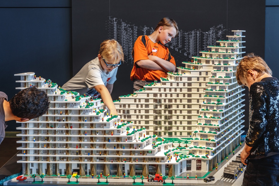 formgiving an architectural future history from big bang to singularity by big