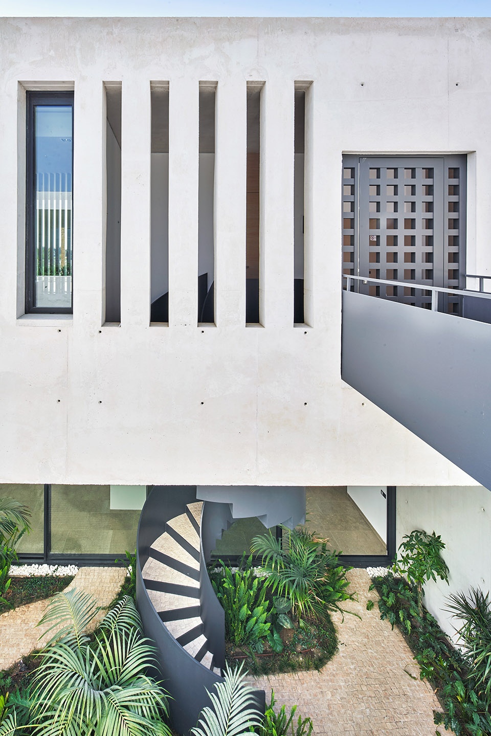 villa with two patios by abalossentkiewicz as