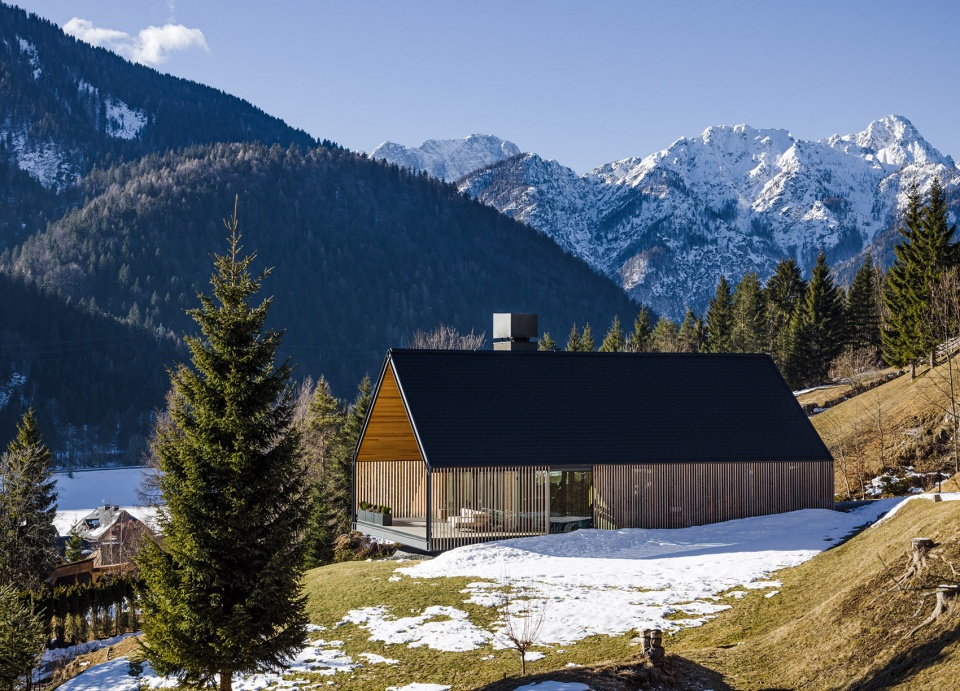 z house by geza