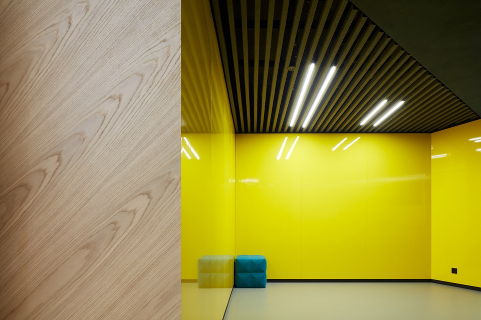 eoh it hub by studio perspektiv s r o