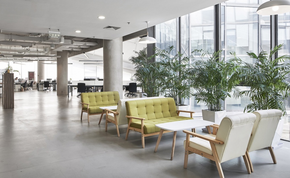 share television media office building in digital manor c china by ideal design construction inc