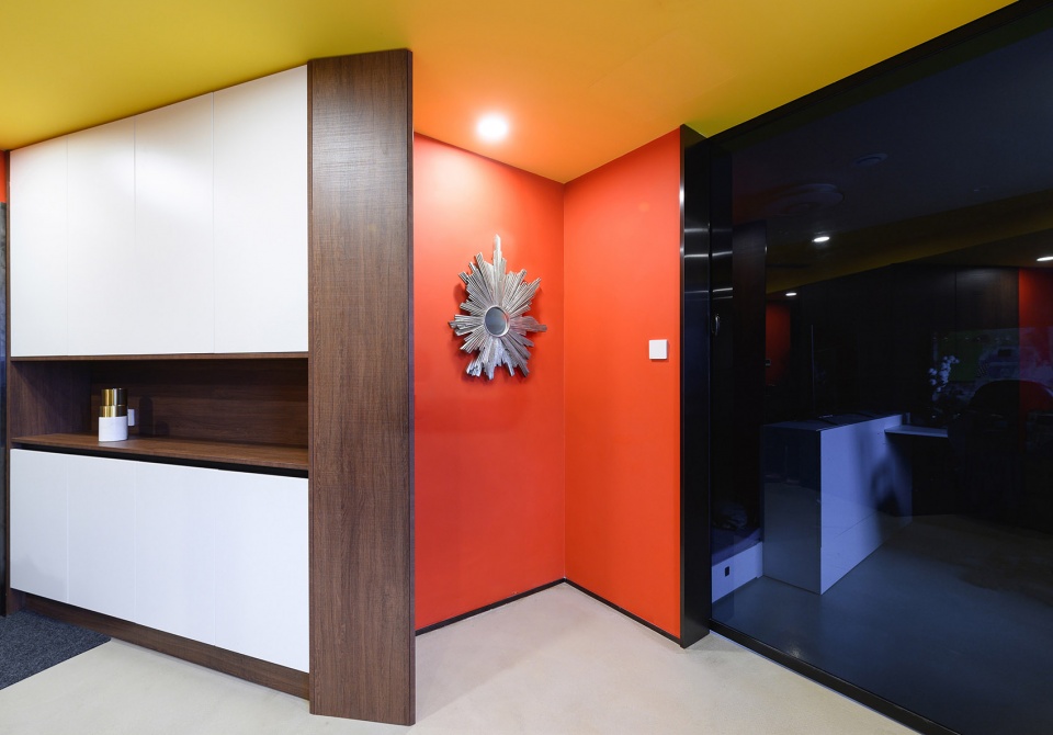 songbai apartment renovation china by lzarchitects