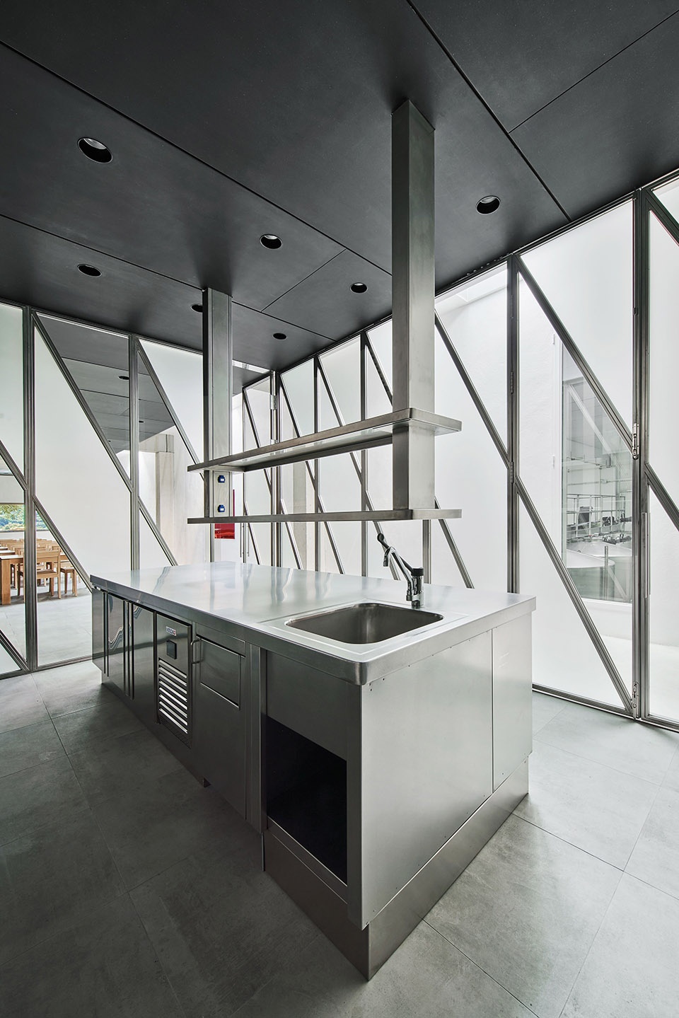 espai sao by raul sanchez architects