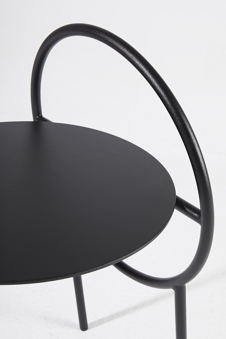 oo chairs by 0321 studio