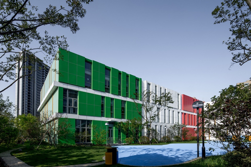 suzhou taihu new town wujun district kindergarten china by tus design group co ltd