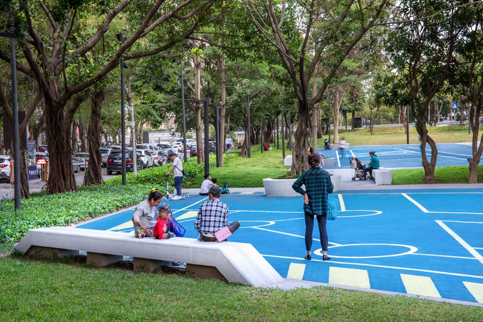 luohu san heng si zong streetscape upgrading china by sed landscape architect