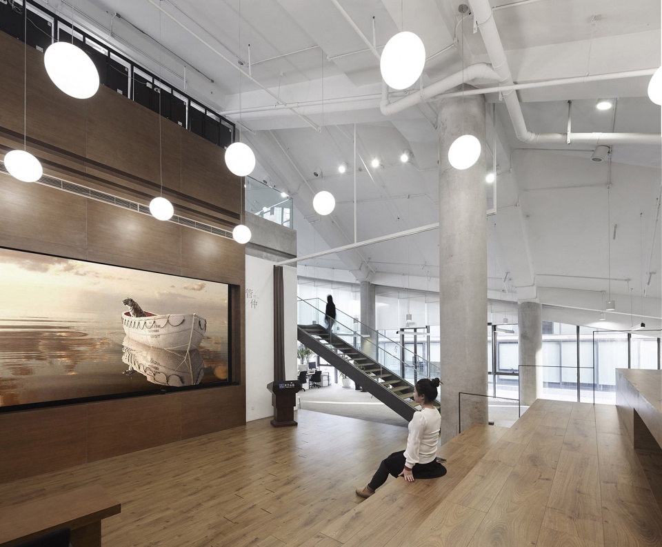 share television media office building in digital manor c china by ideal design construction inc