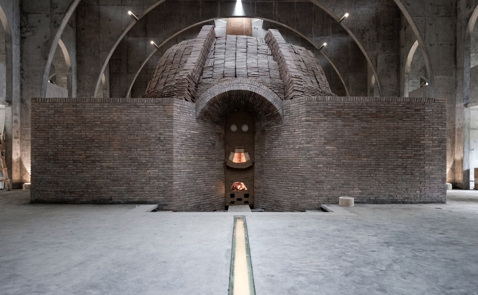 bingding wood kiln in jingdezhen china by azl architects