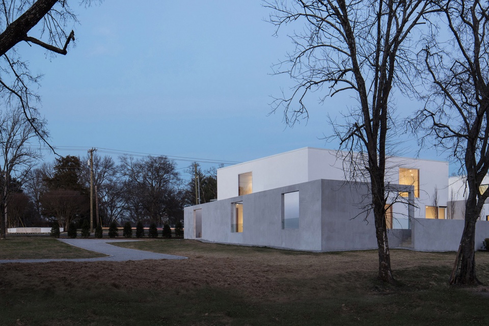 lane b by studio yuda