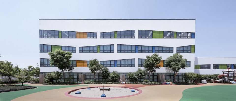 nanxun town center kindergarten new site extension project china by the architectural design research institute of zhejiang university