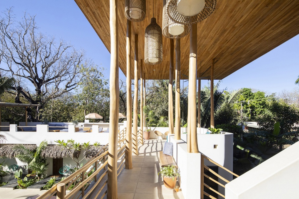 nomadic hotel by salagnac arquitectos