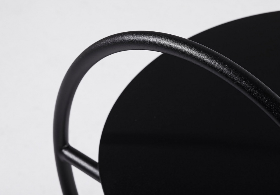 oo chairs by 0321 studio