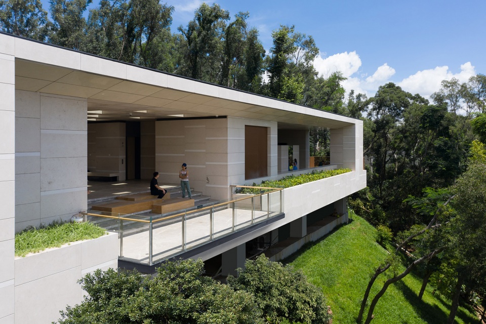 bei shan qi yuan lianhua peak public restroom china by shenzhen huahui design