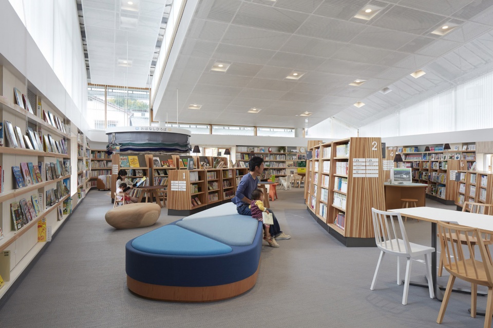 taketa municipal library by takao shiotsuka atelier