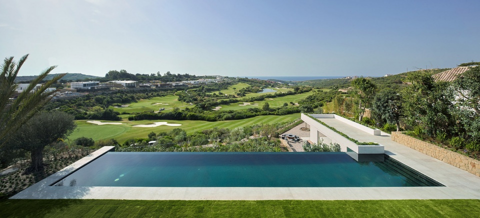 villa with two patios by abalossentkiewicz as