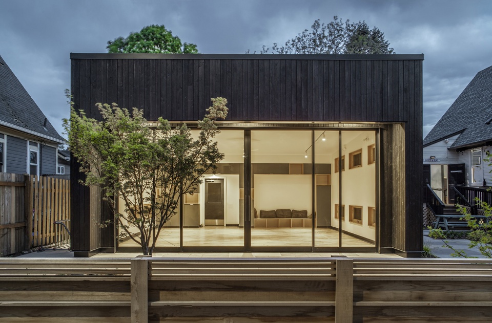 portland playhouse by sera architects