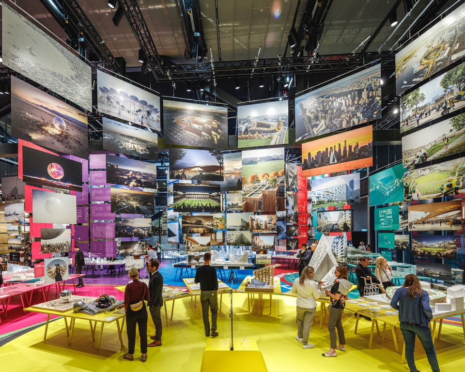 formgiving an architectural future history from big bang to singularity by big