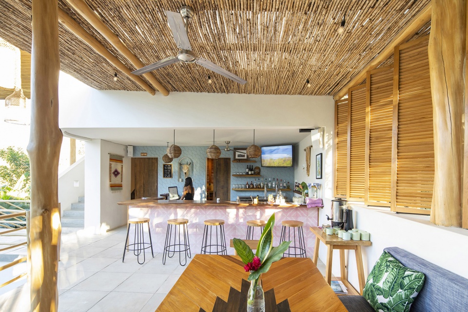 nomadic hotel by salagnac arquitectos