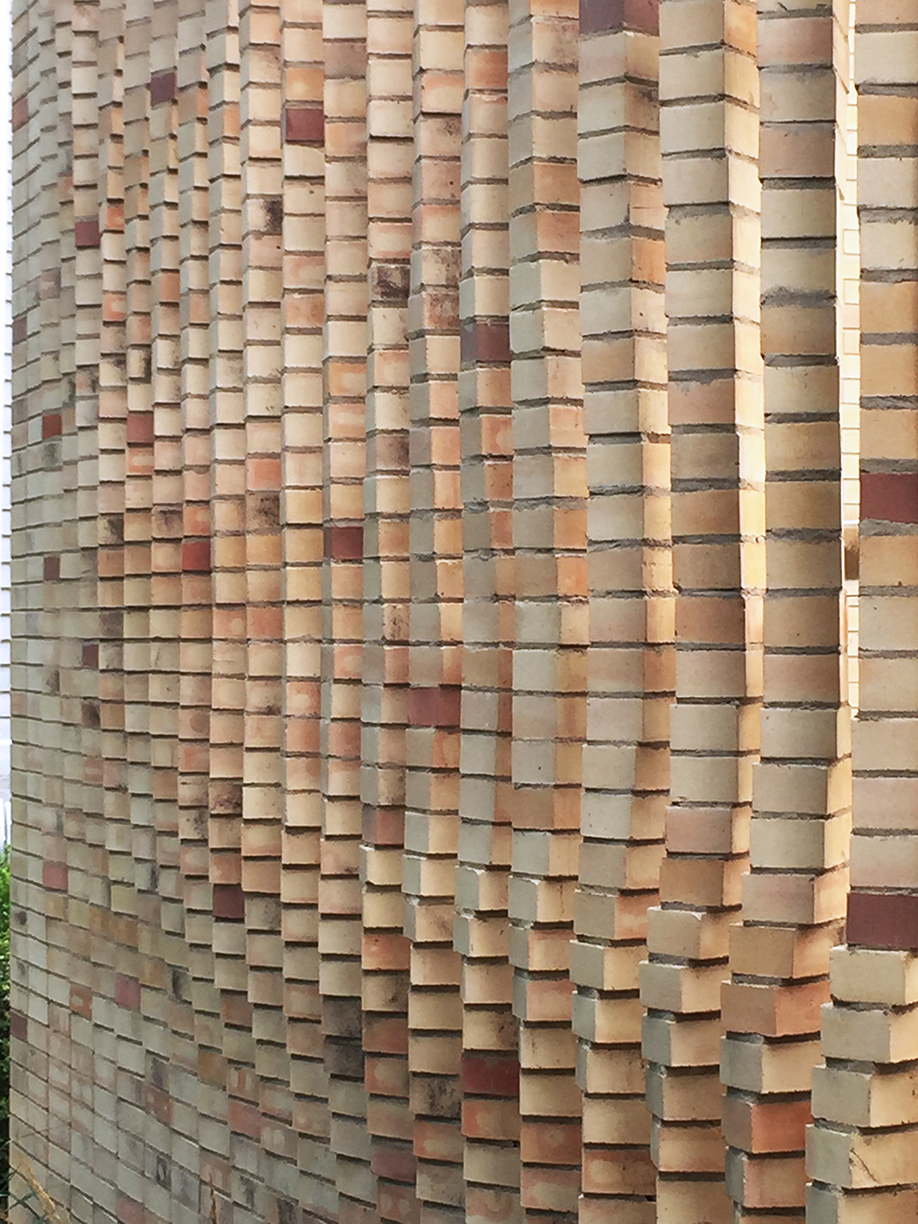 lipton thayer brick house by brooks scarpa studio dwell