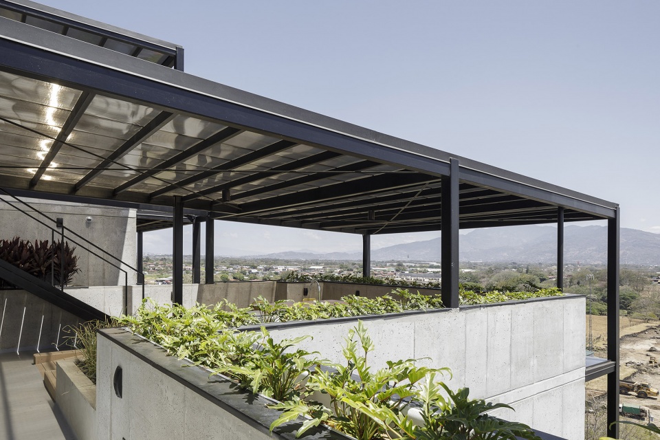 qalma by carazo arquitectura