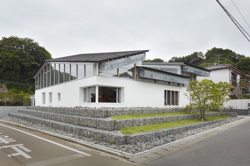 taketa municipal library by takao shiotsuka atelier