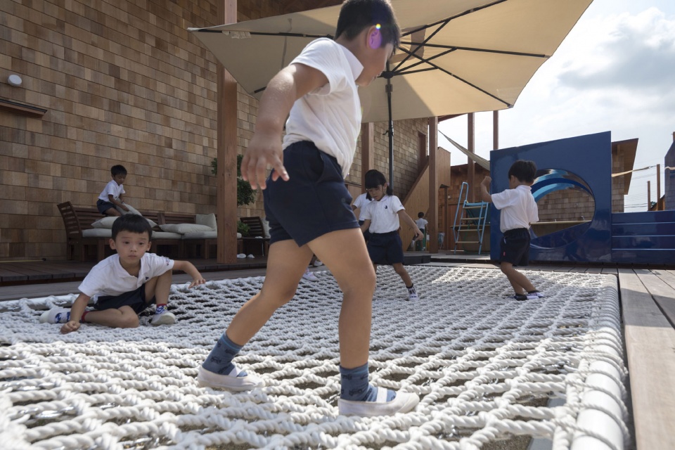 megumikai dai1bukkou nursery school by new office