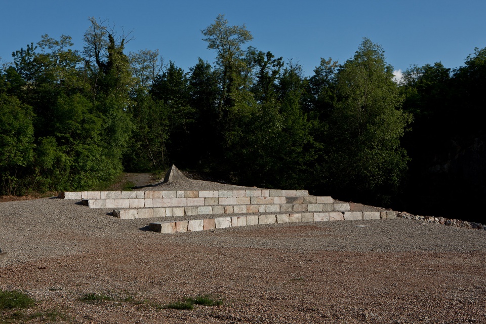 the quarries of arzo by enrico sassi architetto