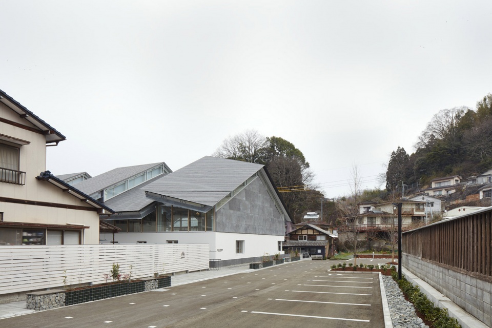 taketa municipal library by takao shiotsuka atelier