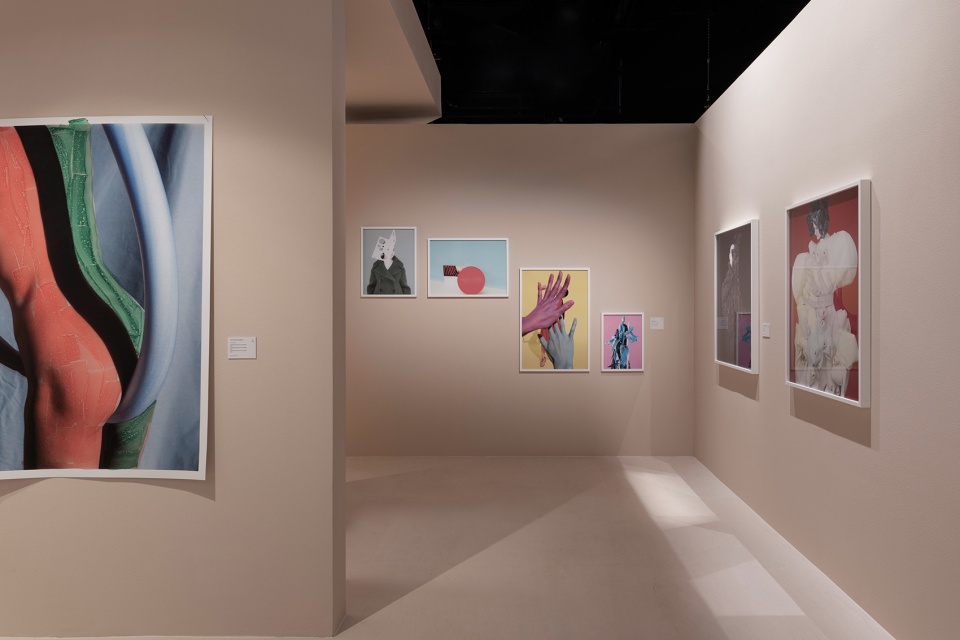 fashion photography exhibition by ebba architects