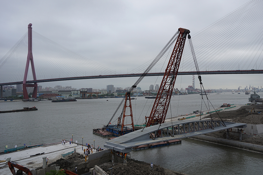 yangjing canal pedestrian bridge china by atelier liu yuyang architects