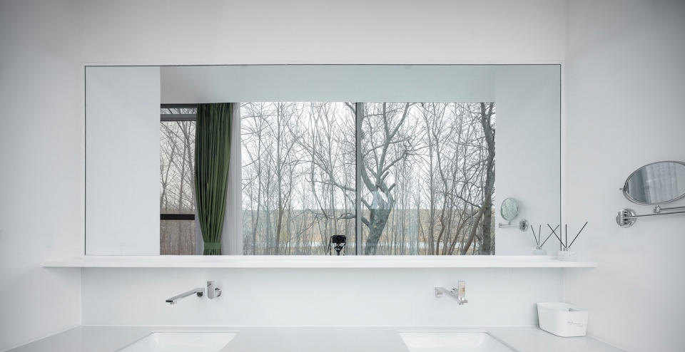 stray bird yellow river china by studio qi
